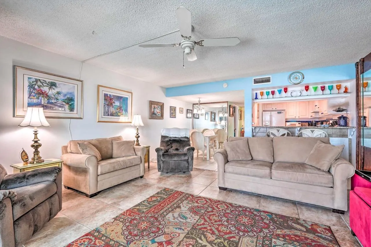 Condo With Views And Balcony On Panama City Beach! Apartment