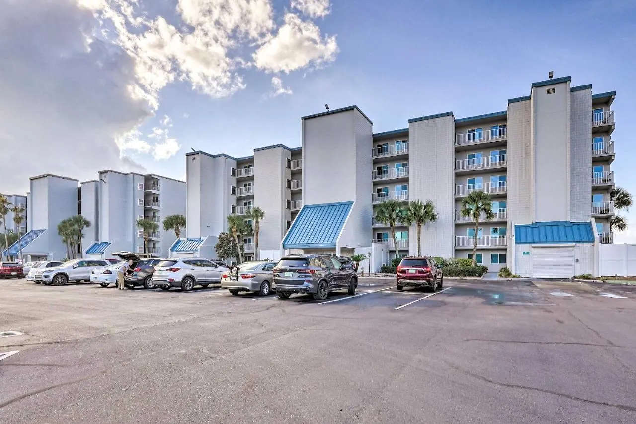 Apartment Condo With Views And Balcony On Panama City Beach! United States